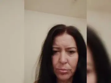 Bongacams Free Live Porn of Ally46x