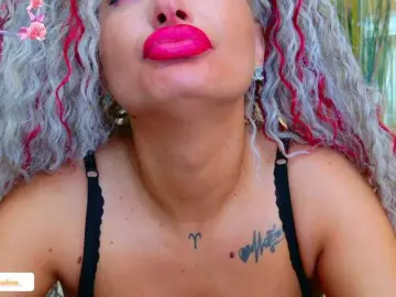 Bongacams Watch Live Sex Cams of blondeceline