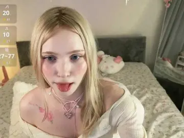 Bongacams Adult Video Chat of l1ttle-puppy