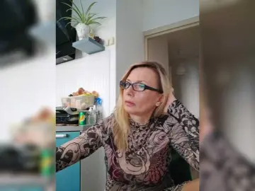 Bongacams Live Sex of ShiningMILF