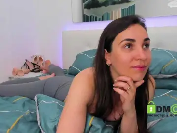 Bongacams Watch Live Sex Cams of SonyaParadise