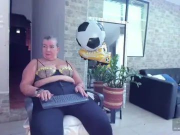 Bongacams Live Sex of xcarlet1