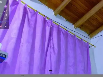 Bongacams Watch Live Sex Cams of ebony-NeighborMoans