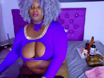 Bongacams Watch Live Sex Cams of ebony-NeighborMoans