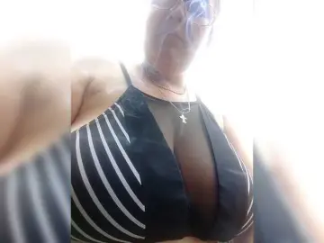 Bongacams Sex Chat of KindaKinda