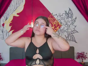 Bongacams Adult Video Chat of Lia-Avalonn
