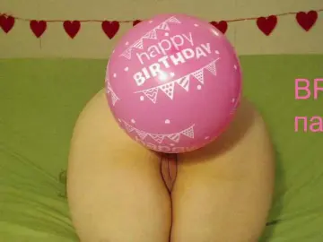 Bongacams Nude Webcam of MissLilyAbrams
