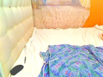 Bongacams Adult Webcam of HOTLILLIE