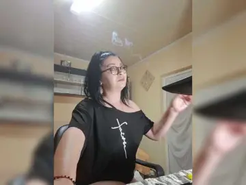 Bongacams Live Sex Cam of Alliahhot
