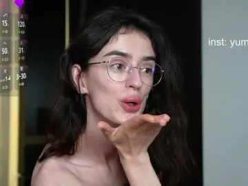 Bongacams Watch Live Sex Cams of SweetieTati