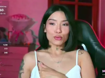 Bongacams Live Sex Cam of JulieTurner
