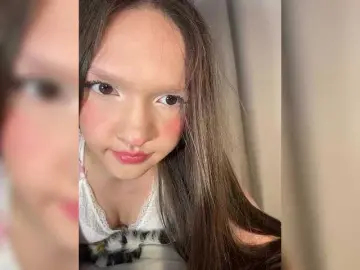 Bongacams Private Sex Chat of Cute-Lolly