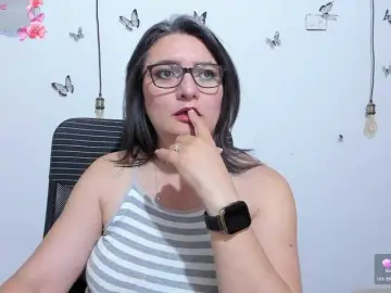 Bongacams Adult Video Chat of Amie-Adams82