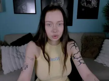 Bongacams Live Sex Cam of DragonFlya