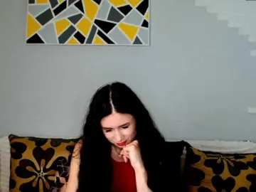 Bongacams Free Live Porn of MilfLunna
