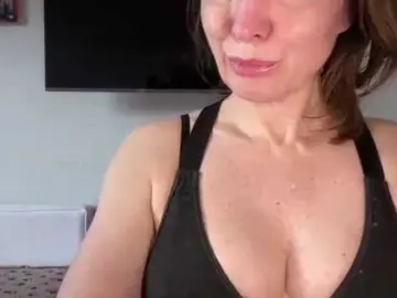 Bongacams Free Porn Cam of RachellHot