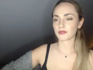 Bongacams Adult Webcam of ScarlettXQueen