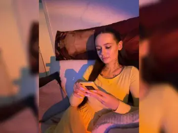 Bongacams Nude Webcam of OriginalHOOLi