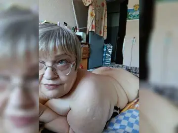 Bongacams Watch Live Sex Cams of LLIyJluk