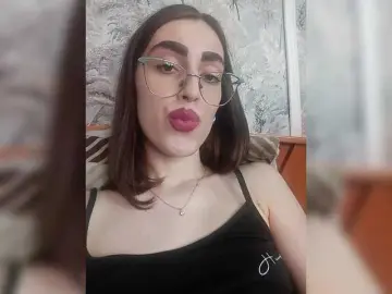 Bongacams Sex Chat of kiska-kira