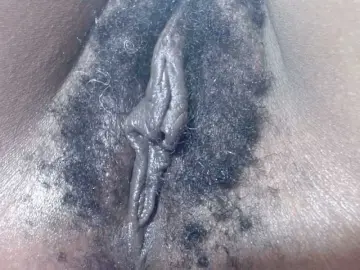 Bongacams Watch Live Sex Cams of Skinybitchx