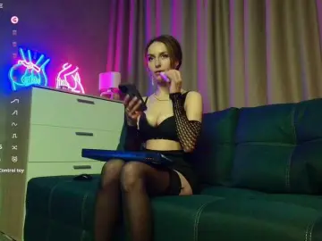 Bongacams Watch Live Sex Cams of KateFoxxx028