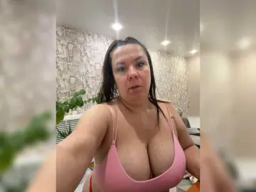 Bongacams Adult Video Chat of Lady-L