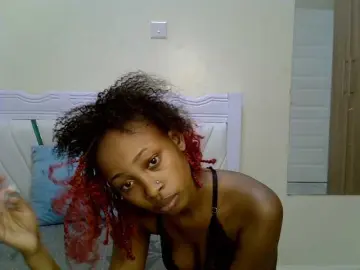 Bongacams Private Sex Chat of PetiteNoir