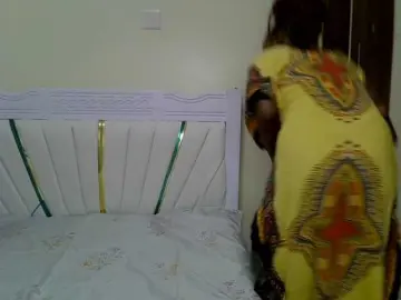 Bongacams Free Porn Cam of PetiteNoir