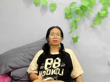 Bongacams Watch Live Sex Cams of jennyloveley