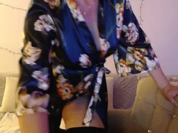 Bongacams Free Live Porn of goodSnowQueen
