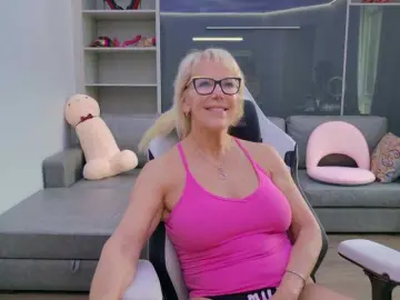 Bongacams Live Sex of FitCougar