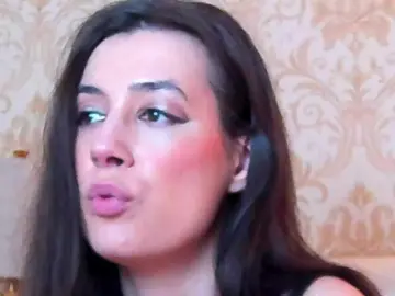 Bongacams Watch Live Sex Cams of JuliaHuntX