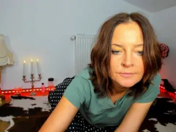 Bongacams Sex Cam of SatyneQueen