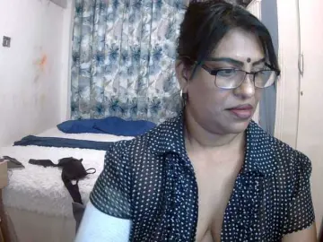 Bongacams Free Porn Cam of indiandelight001