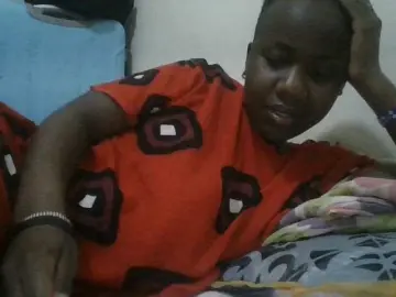 Bongacams Watch Live Sex Cams of Blackdoll1