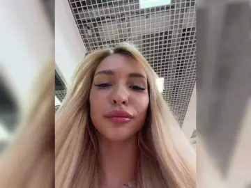 Bongacams Live Porn of EwaBrown