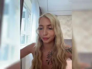 Bongacams Private Sex Chat of EwaBrown