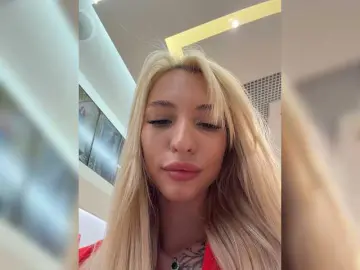 Bongacams Nude Webcam of EwaBrown