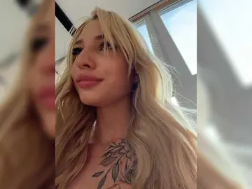 Bongacams Sex Chat of EwaBrown