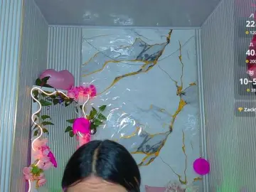 Bongacams Watch Live Sex Cams of Chiara-tay