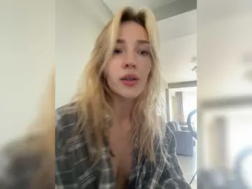 Bongacams Sex Cam of Looonacom
