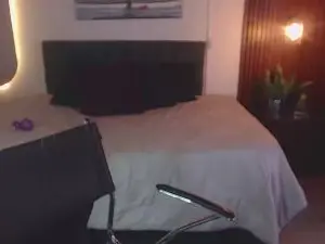 Cam4 Live Porn of charlotte_smt
