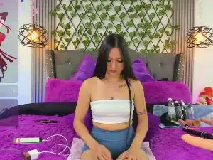 Cam4 Free Live Porn of SoftDesiree