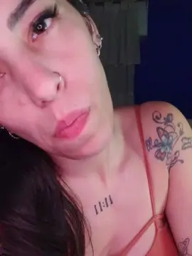 Cam4 Watch Live Sex Cams of Polerinahot