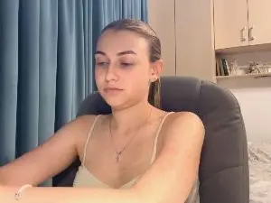 Cam4 Best Webcam of AntoniaGirote