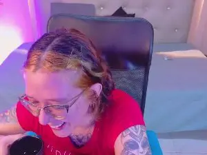 Cam4 Live Porn of chloe_rosse_