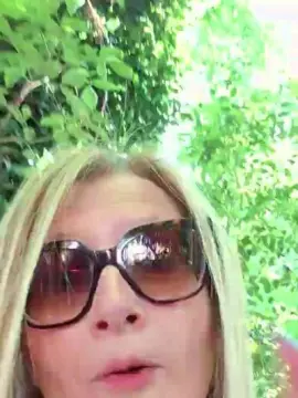 Cam4 Free Live Porn of orchideahot