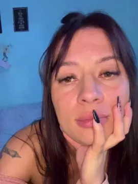 Cam4 Live Sex of Carolzinha_fox