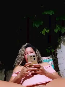 Cam4 Live Sex of Rossita_Golden1